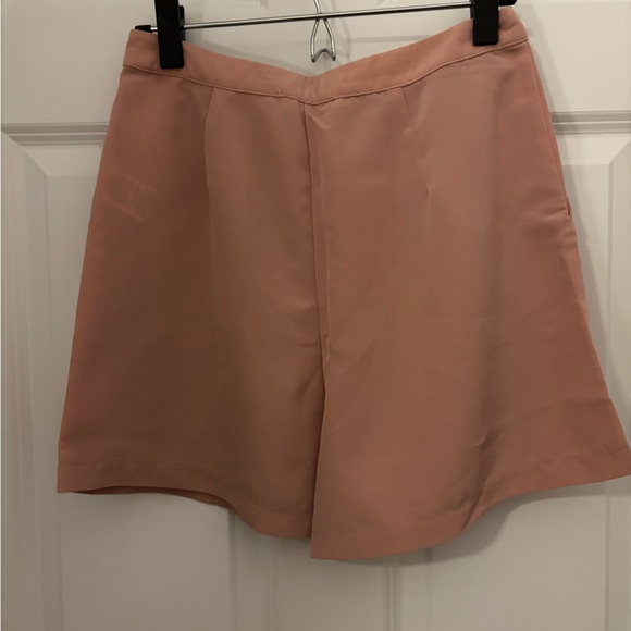 NWT pastel pink flowy shorts - Picture 4 of 4